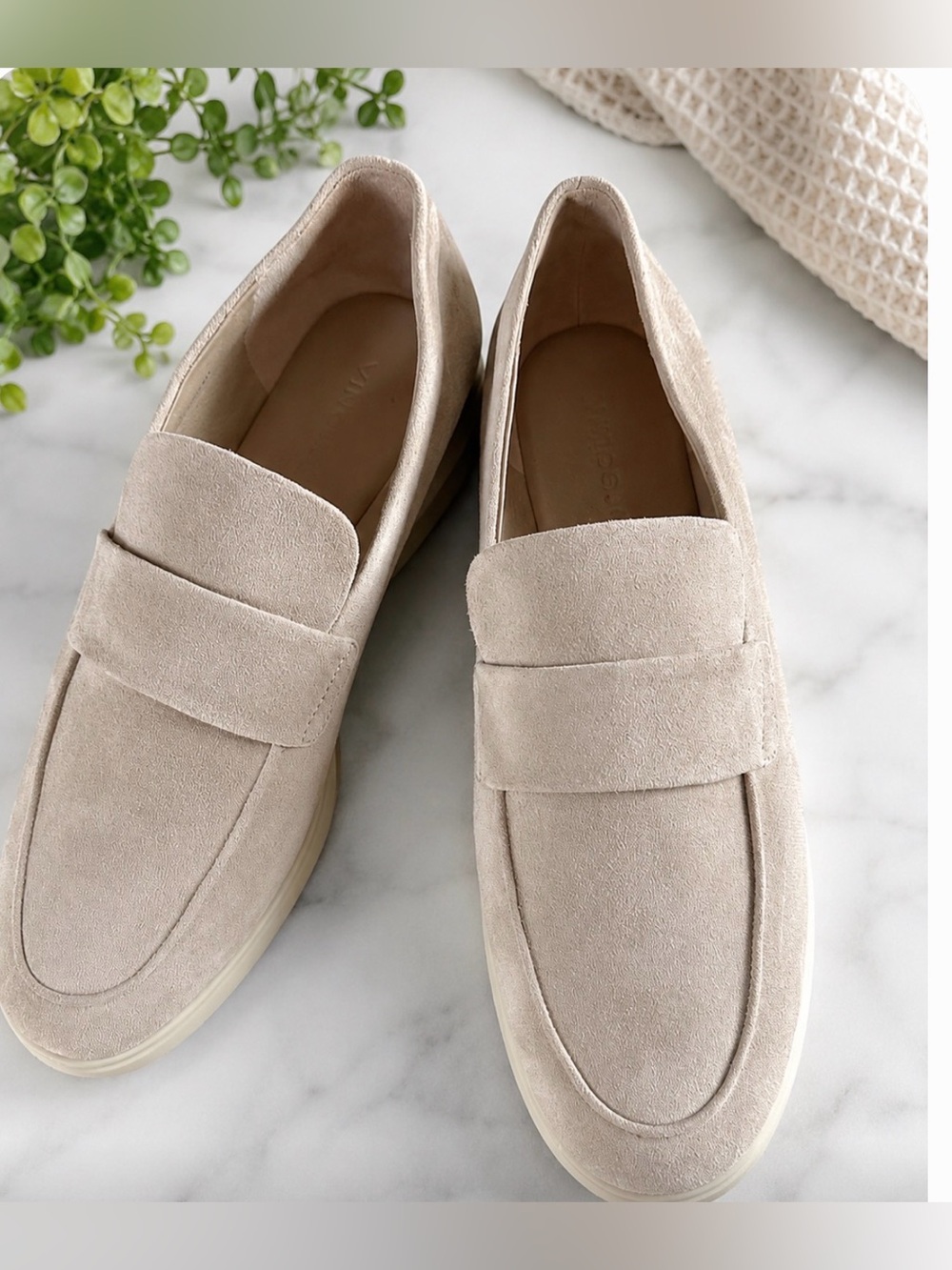 Vince Big Sur Suede Slip-On Loaferstaupe beige suede upper and a  rubber sole.